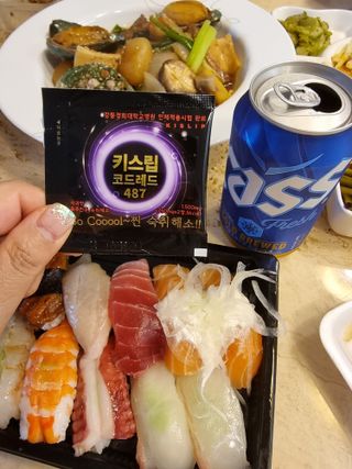 [키스립] 근복적인 숙취원인 해결 숙취해소제 키스립 코드레드487 2팩 & 뉴키스립비타 1box  set — 5점을 준 리뷰어가 2022년 6월 올린 사용 사진