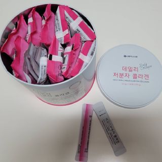 서울약사신협_데일리저분자콜라겐_2.5g x 100포 — 5점을 준 리뷰어가 2021년 5월 올린 사용 사진