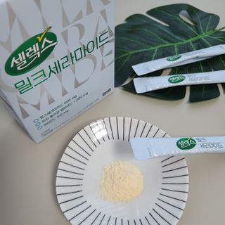 셀렉스스포츠 셀렉스 밀크세라마이드 저분자피쉬콜라겐 28포 X 1박스 — 5점을 준 리뷰어가 2021년 7월 올린 사용 사진