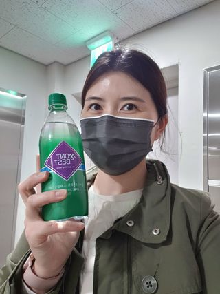 몽베스트 Montbest with Sparkling water Plain 20병 — 5점을 준 리뷰어가 2021년 11월 올린 사용 사진