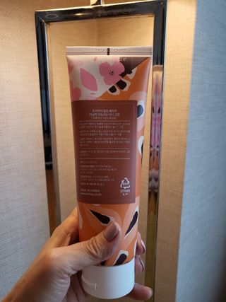 트리마이 주름개선 기능성의 퍼퓸 바디케어, 힐링 베리어 바디크림 3종 택1 — 5점을 준 리뷰어가 2022년 10월 올린 사용 사진