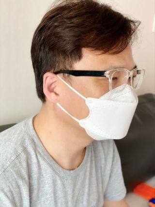 데일리브레스황사마스크KF94대형 데일리브레스 황사방역마스크 KF94 대형 — 4.5점을 준 리뷰어가 2021년 4월 올린 사용 사진