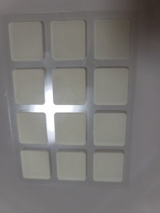 [큐어반H 커팅] 간편하게 떼서 쓰는 자외선차단 습윤밴드 (1팩/30매입) — 5점을 준 리뷰어가 2022년 12월 올린 사용 사진