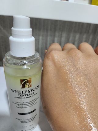 오투에니원 화이트스완 센텔라 루미너스 미스트 세럼 100ml — 5점을 준 리뷰어가 2023년 1월 올린 사용 사진