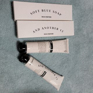 멈칫(MUMCHIT) 넥퍼퓸 NECKPERFUME 2가지 향 — 5점을 준 리뷰어가 2021년 11월 올린 사용 사진