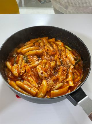한성기업 무볼레 닭떡볶이+해물떡볶이 2종 세트 — 5점을 준 리뷰어가 2021년 10월 올린 사용 사진