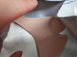 건강누리인터내셔날 닐 하이드로겔 스킨 프로텍터 골프패치 [1BOX=5매입] — 3점을 준 리뷰어가 2022년 5월 올린 사용 사진
