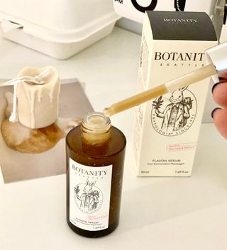 [패키지리뉴얼]보타니티 진정 결케어 플라본 부스터 210ml / 플라본 세럼 50m — 5점을 준 리뷰어가 2022년 6월 올린 사용 사진