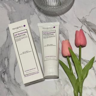 셀프 모이스처라이징 프로텍션 크림 셀프 모이스처라이징 프로텍션크림 — 5점을 준 리뷰어가 2022년 4월 올린 사용 사진