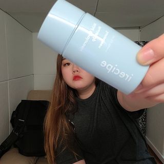 아이레시피 마일드 히알루로닉 모이스트 업 선스크린 SPF50+ PA++++ — 5점을 준 리뷰어가 2023년 6월 올린 사용 사진