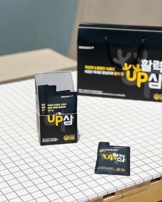 [이뮤니티플러스] 최고급녹용과 국내산 6년근 홍삼으로 활력업!!_ 활력UP삼 30포 1box — 5점을 준 리뷰어가 2022년 6월 올린 사용 사진