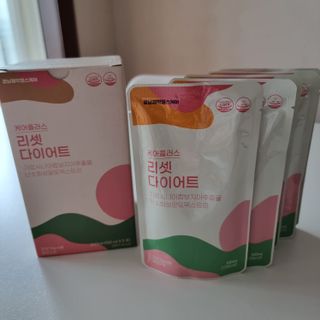 [경남제약헬스케어] 케어플러스 리셋 다이어트 청포도맛 100ml X 5포 (5일분) — 5점을 준 리뷰어가 2023년 4월 올린 사용 사진