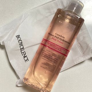 [바디셀런스] 속보습+사용감+향 모두 잡은 / 세라드린 속보습 핑크토너 300ml — 3.5점을 준 리뷰어가 2022년 3월 올린 사용 사진