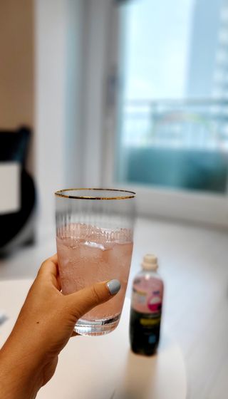 더그레잇티 콤부차 [매일유업] 더그레잇티 44kcal 콤부차 300ml *12개입 (오리지널 6개+베리리치 6개) — 5점을 준 리뷰어가 2023년 8월 올린 사용 사진