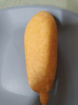 오마뎅 한우핫도그 — 5점을 준 리뷰어가 2021년 5월 올린 사용 사진