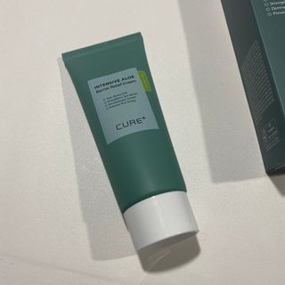김정문알로에 큐어 큐어 인텐시브 알로에 배리어 릴리프 크림 100g — 4.5점을 준 리뷰어가 2021년 4월 올린 사용 사진