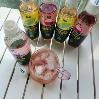 더그레잇티 콤부차 [매일유업] 더그레잇티 44kcal 콤부차 300ml *12개입 (오리지널 6개+베리리치 6개) — 5점을 준 리뷰어가 2023년 7월 올린 사용 사진