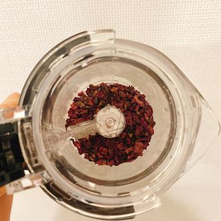 마시다 매혹적인 붉은 빛이 입안 가득히, 비트루트차 — 5점을 준 리뷰어가 2021년 5월 올린 사용 사진