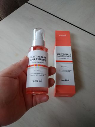 썸헤어 / SUMHAIR 썸헤어 실키 테라피 헤어 에센스 — 5점을 준 리뷰어가 2021년 5월 올린 사용 사진