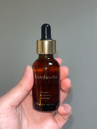 스킨큐어 산다화 비타민c 화이트닝 에센스 30ml — 4점을 준 리뷰어가 2023년 10월 올린 사용 사진