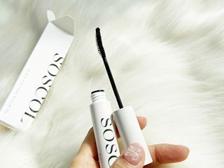 더소설 소설 블랙아이래쉬 세럼 10g(SOSEOL BLACK EYELASH SERUM 10g) — 5점을 준 리뷰어가 2024년 3월 올린 사용 사진