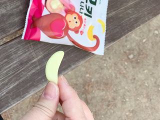 폭신 쫄깃 식감 로맨스, 몽키나나 젤리 8봉지 — 5점을 준 리뷰어가 2021년 2월 올린 사용 사진