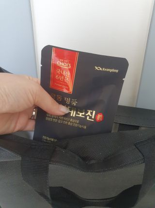광동생활건강 광동 명품 홍삼대보진 50mL x 30포 — 3.5점을 준 리뷰어가 2023년 4월 올린 사용 사진
