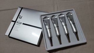 아이디플라코스메틱 아이디 브이로직 플러스 크림 15ml X 4EA — 5점을 준 리뷰어가 2022년 1월 올린 사용 사진