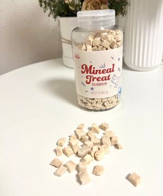 프롬씨 미네랄 소고기트릿 / 미네랄 치킨트릿 / 미네랄 북어트릿 (3가지 상품 중 랜덤 1가지 상품 랜덤 발송) — 5점을 준 리뷰어가 2022년 11월 올린 사용 사진
