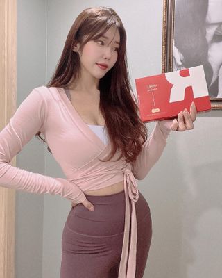 디오르 버닝레드 — 5점을 준 리뷰어가 2022년 2월 올린 사용 사진