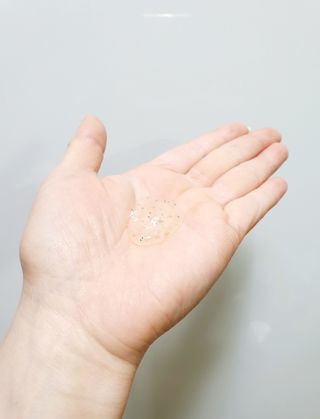 모두발라 마이크로 비타캡슐 탈모샴푸 — 5점을 준 리뷰어가 2022년 2월 올린 사용 사진