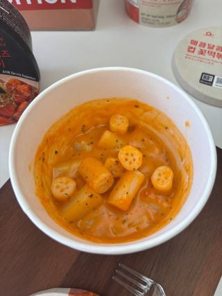 프리 [요리궁리] 타입 B (매콤,치즈,매콤까르보) 꽃떡볶이 6개입 세트 — 5점을 준 리뷰어가 2025년 2월 올린 사용 사진