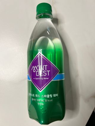 몽베스트 Montbest with Sparkling water Plain 20병 — 5점을 준 리뷰어가 2022년 6월 올린 사용 사진