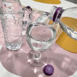 몽베스트 [MONTBEST]위드어스 500mL 20병 — 5점을 준 리뷰어가 2022년 11월 올린 사용 사진