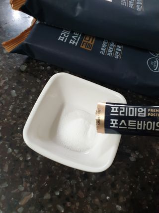 서울약사신협_프리미엄포스트바이오틱스골드_5g x 50포 — 5점을 준 리뷰어가 2021년 4월 올린 사용 사진