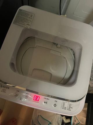 쿠잉베이비 에어워시 세탁세제,섬유유연제 1L — 5점을 준 리뷰어가 2023년 1월 올린 사용 사진