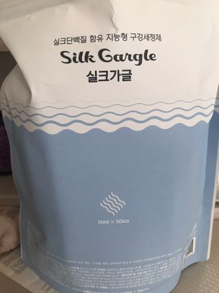실크가글 실크단백질 함유 구강청결제 11ml 50포 — 5점을 준 리뷰어가 2021년 9월 올린 사용 사진