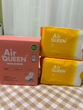 에어퀸 뉴브레스 유기농 생리대 4종 (팬티라이너 20P + 중형 10P + 대형 10P + 오버나이트 8P)_체험단 — 4점을 준 리뷰어가 2024년 6월 올린 사용 사진