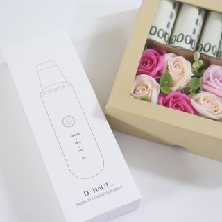 디하우트 랩 4 in 1 갈바닉 아쿠아 워터 필링기 스킨스크러버 — 5점을 준 리뷰어가 2021년 11월 올린 사용 사진