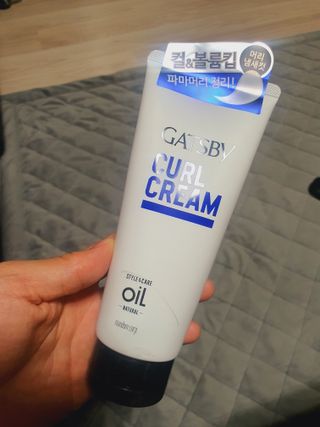 [갸스비] 곱슬 머리부터 파마까지 남자의 컬을 위한 갸스비 컬크림 — 4점을 준 리뷰어가 2021년 10월 올린 사용 사진