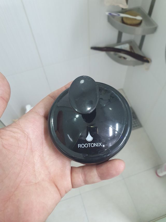 루토닉스 두피스케일러 샴푸브러쉬 리뷰 사진
