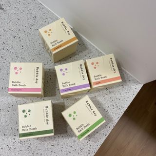 버블데이 배쓰밤 거품입욕제 버블바 6종 — 5점을 준 리뷰어가 2021년 8월 올린 사용 사진
