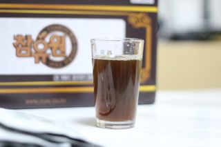 참유원 특허제조 활력 여주진액 여주즙 50포 — 5점을 준 리뷰어가 2022년 3월 올린 사용 사진