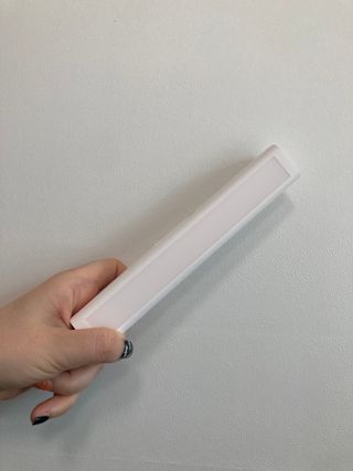 아카라 어두울 때만 켜지는 스마트 무선 센서등 — 5점을 준 리뷰어가 2021년 11월 올린 사용 사진