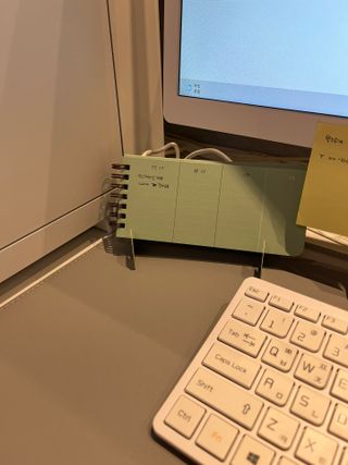 리훈 언더모니터 위클리 플래너 + 다정한 스티커 8mm 원형 칼라 얼굴 표정 1장 — 5점을 준 리뷰어가 2022년 3월 올린 사용 사진