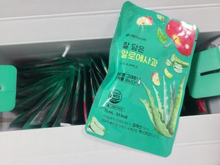 서울약사신협 잘 담은 알로애사과_70ml x 30포 — 3점을 준 리뷰어가 2021년 9월 올린 사용 사진