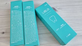 치과에서 쓰는 치약 _ 라벨제로 저불소 꼬마, 키즈, 유아, 베이비, 주니어 안전한 어린이치약 — 5점을 준 리뷰어가 2022년 12월 올린 사용 사진