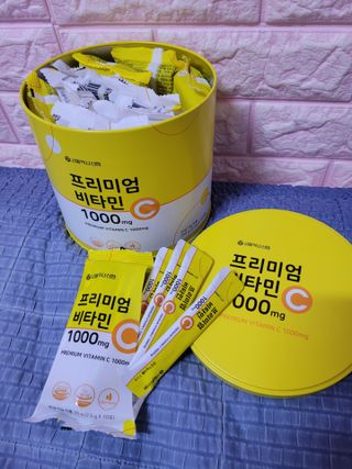 서울약사신협 프리미엄비타민C1000_2.5G x 100포 — 5점을 준 리뷰어가 2021년 5월 올린 사용 사진
