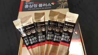 서울약사신협_투데이홍삼정플러스스틱_10g x 30포 — 5점을 준 리뷰어가 2021년 7월 올린 사용 사진