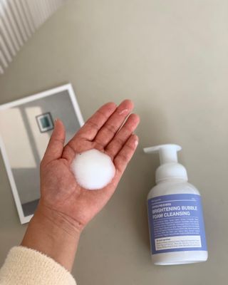 약손명가코스메틱 에오스보떼 브라이트닝 버블 폼 클렌징 300ml — 4점을 준 리뷰어가 2022년 11월 올린 사용 사진